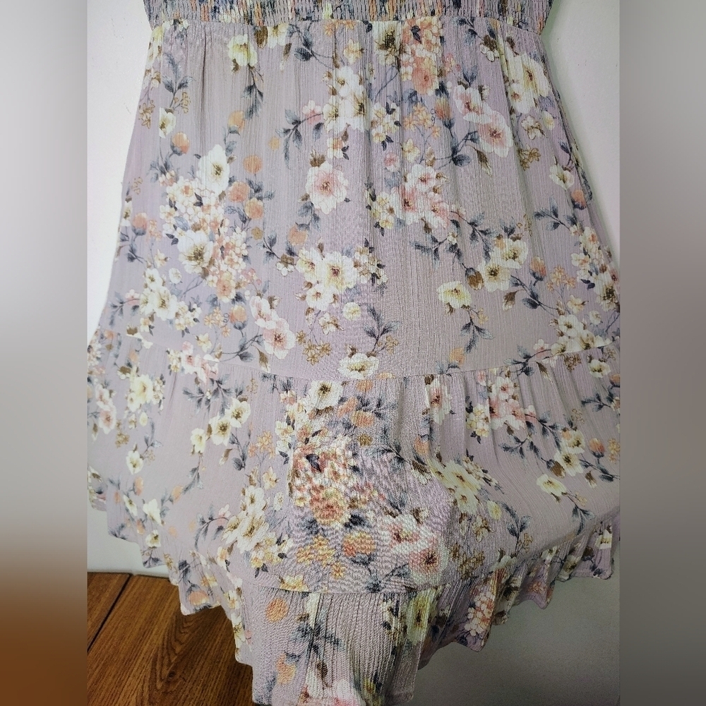 Calista lilac floral A-line knee-length puff sleeve dress, pockets,rayon, sz L. - Picture 16 of 16